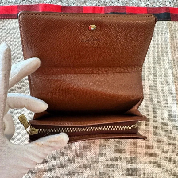 Louis Vuitton Monogram Porte Monnaie Billets Tresor Bifold Wallet - Picture 7 of 15